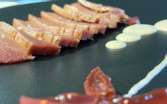 Reserva en Baelo y prueba el mejor atún rojo de Madrid